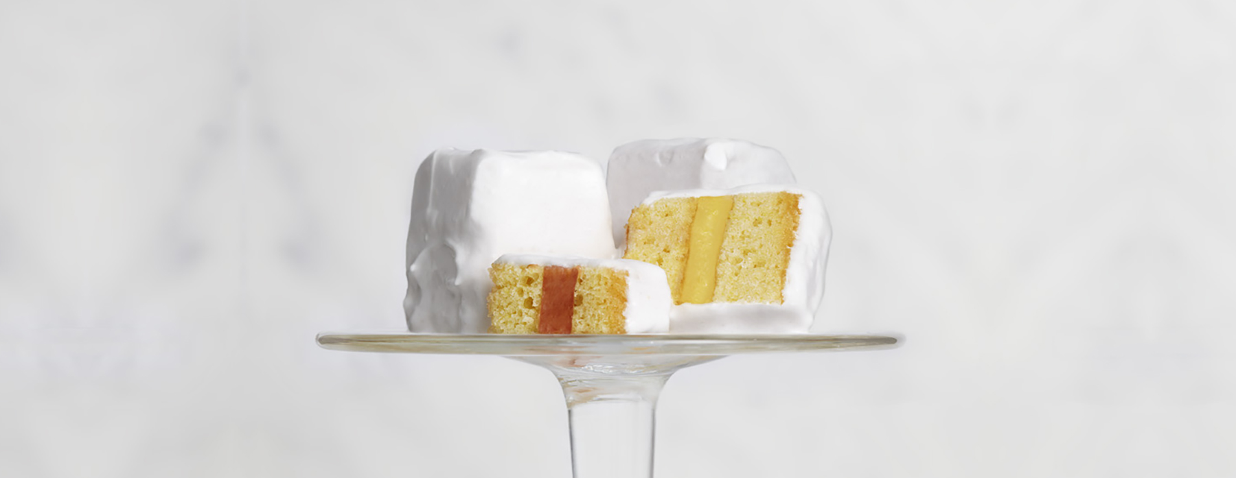 en tårta med campari