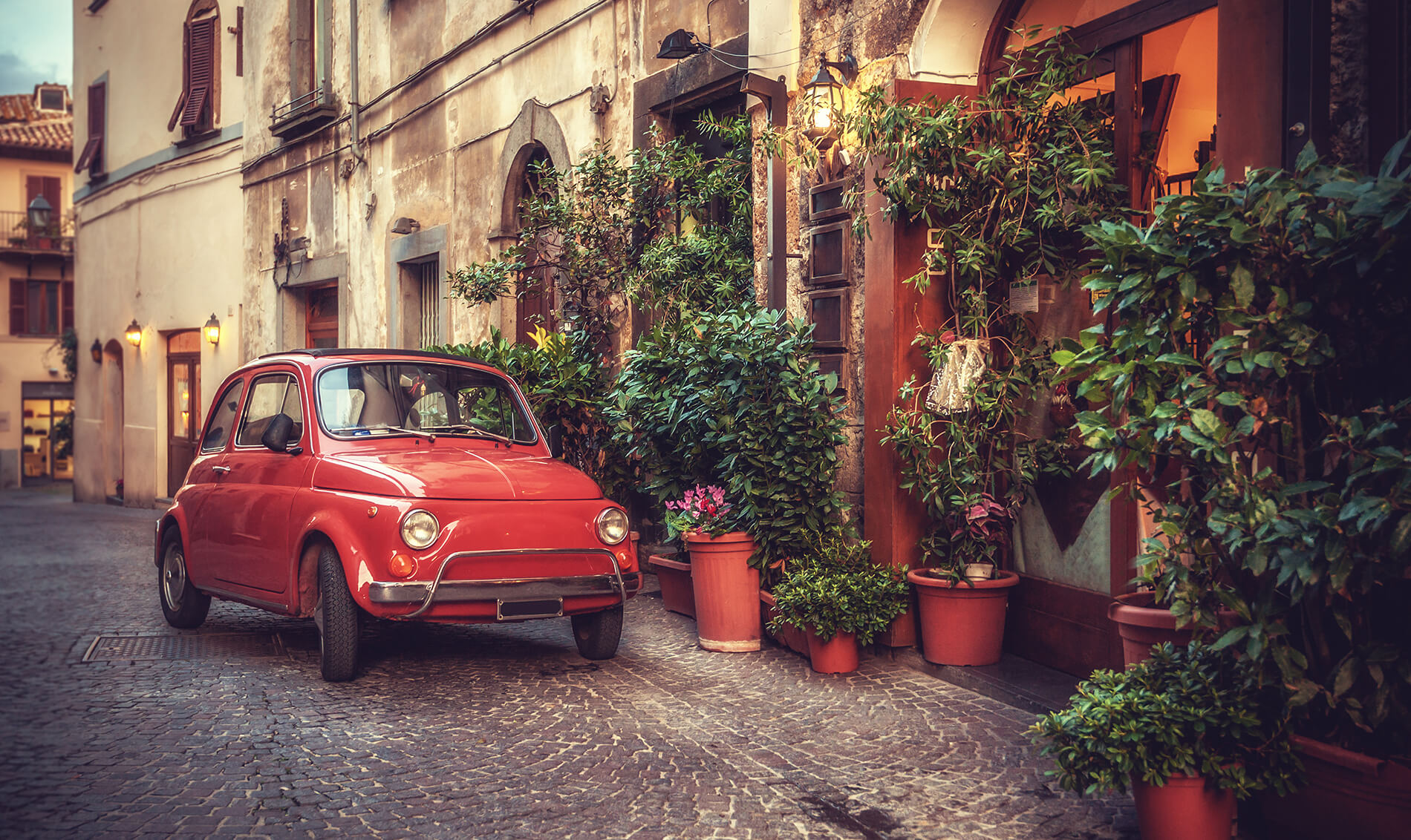 bild på moped i tosana