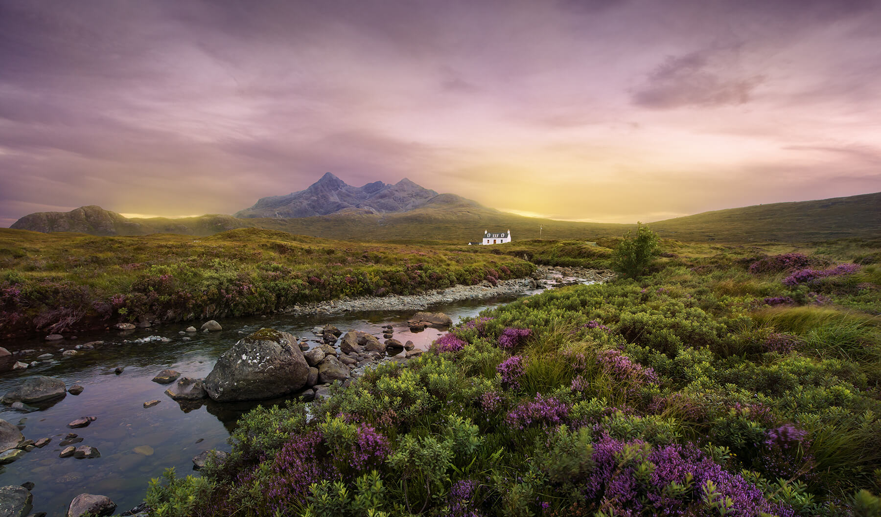landskap av highland skottland i gryningen